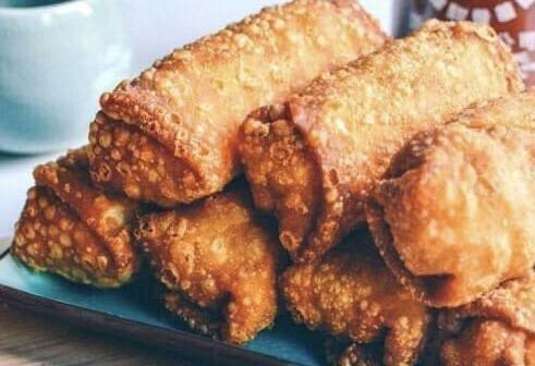 Order Chicken Egg Roll food online from Mulan Asian Bistro - Houston Levee store, Germantown on bringmethat.com