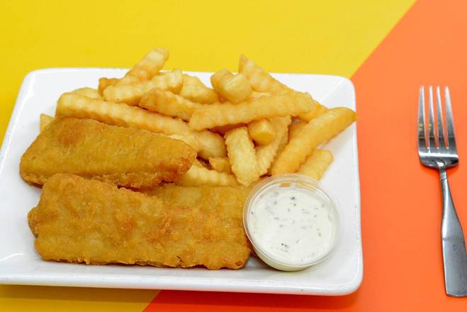 Order 8 Pieces with Chips food online from Chicken Delight store, Jersey City on bringmethat.com