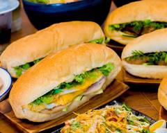 バインミーシンチャオ - 神戸店 ・ Bánh Mì Xin Chào - KOBE