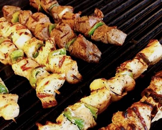 Order Chicken Kebab A La Carte food online from Papa Cristos Taverna store, Los Angeles on bringmethat.com