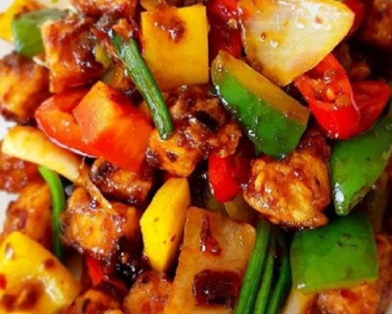 Order Paradise Chicken food online from Topthai Kitchen store, Lincoln on bringmethat.com