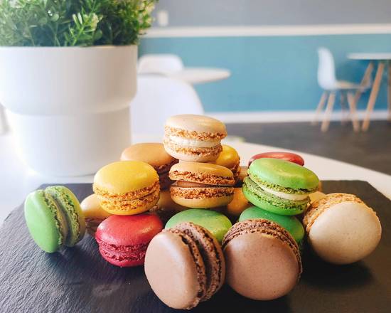 Order Macarons food online from Espresso Yourself Coffee Shop LLC store, Tampa on bringmethat.com
