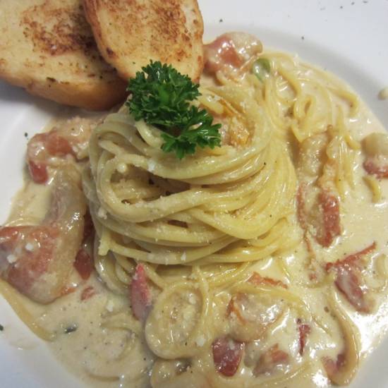 Order Bacon Carbonara Pasta food online from Kitchen Sooda store, Los Angeles on bringmethat.com
