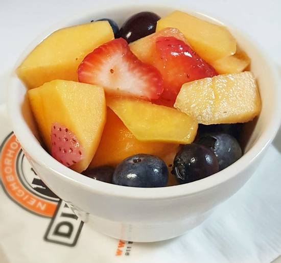 Order Fresh Fruit food online from Dilworth Neighborhood Grille store, Charlotte on bringmethat.com