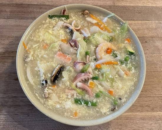 Order Three Sea Wen Loo Mein Soup food online from House of joy store, La Crescenta on bringmethat.com