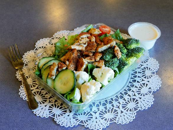 Order Sacks Salad food online from Sacks Sandwiches store, Tempe on bringmethat.com