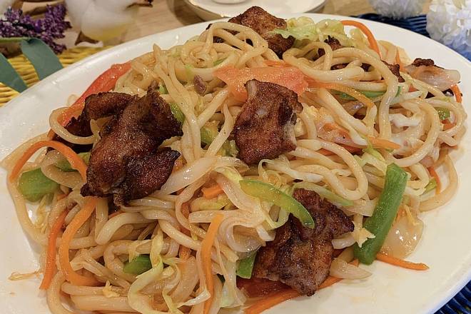 Order Chicken & Sour Cabbage Fried Noodles(鸡肉酸菜炒拉面） food online from Green China Grill store, San Diego on bringmethat.com
