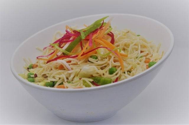 Order CHILLI GARLIC STREET NOODLES food online from Paradise Biryani Pointe store, Dublin on bringmethat.com