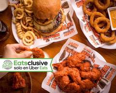 Hooters Buenavista