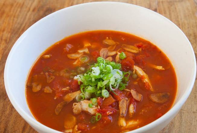 Order Tomato M food online from Ramenya store, Los Angeles on bringmethat.com