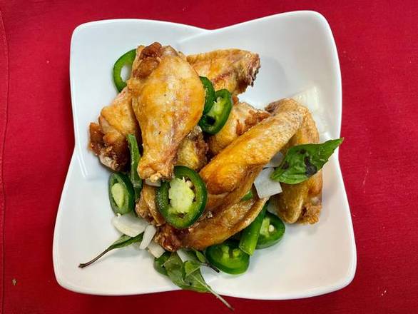 Order Jalapeno Basil Wings (8) food online from Mulan Asian Bistro East store, Memphis on bringmethat.com