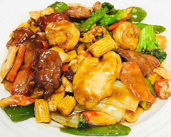 Order Happy Family food online from China Wok store, Nazareth on bringmethat.com