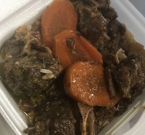 Order Oxtails food online from Royale Cafe store, Jacksonville on bringmethat.com