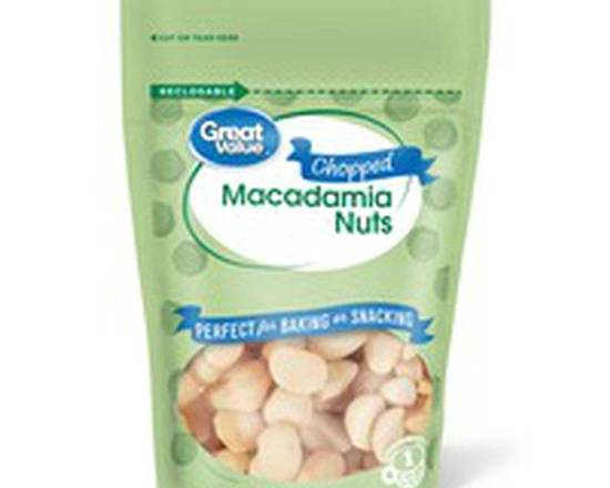 Order Chopped White Macadamia Nuts 4oz  food online from Fresko Market store, Miami on bringmethat.com