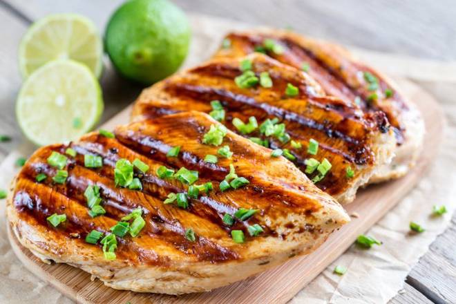 Order Pechuga A La Plancha food online from Miami Bakery Cafe store, Miami on bringmethat.com