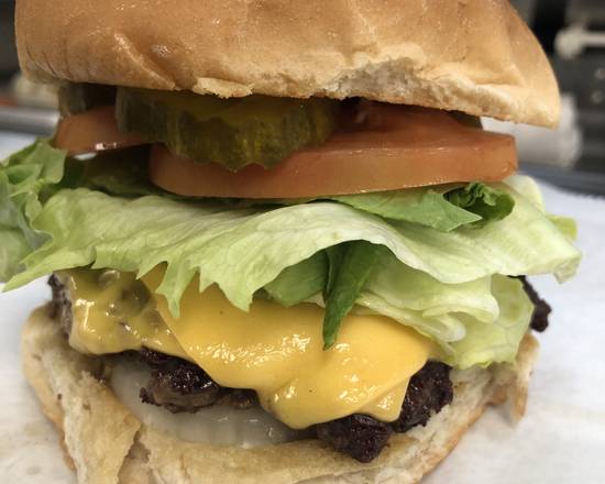 Order Cheeseburger food online from Bae store, Tampa on bringmethat.com