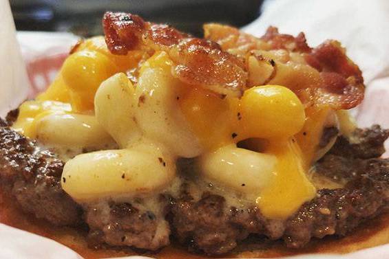 Order Mac N Cheese Burger  food online from Beth's Burger Bar - Edgewood store, Edgewood on bringmethat.com