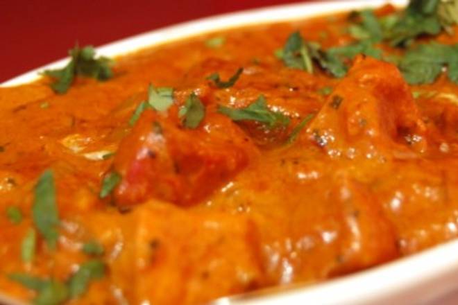 Order Chicken Tikka Masala food online from Falak Restaurant store, Lombard on bringmethat.com