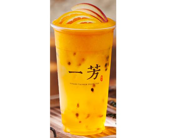 Order Mango Fruit Tea 芒果水果茶 food online from Yi Fang Taiwan Fruit Tea store, Berkeley on bringmethat.com