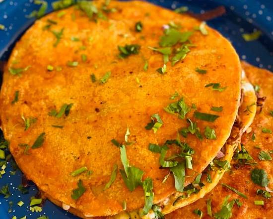 Order 1 MULITA BIRRIA food online from Todo Pa’ La Cruda store, San Diego on bringmethat.com