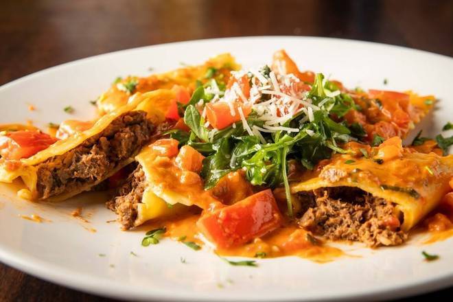 Order Homemade Short Rib Ravioli food online from Moretti's Ristorante & Pizzeria store, Chicago on bringmethat.com