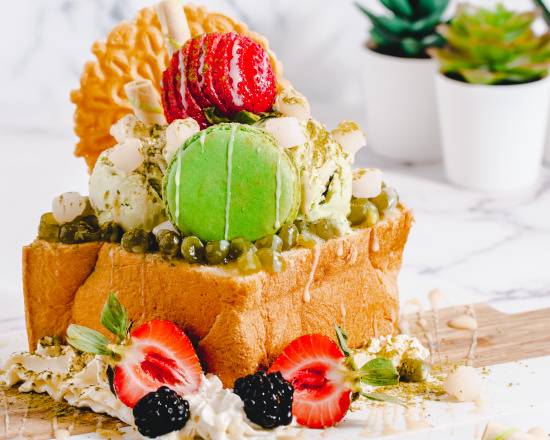 Order Matcha Lover Honey Butter Toast food online from Icream Yogurt & Crepes store, Falls Church on bringmethat.com