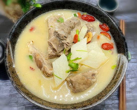 Order 山药红枣排骨汤 Chinese yam & pork ribs soup food online from Fashion Wok store, Sunnyvale on bringmethat.com