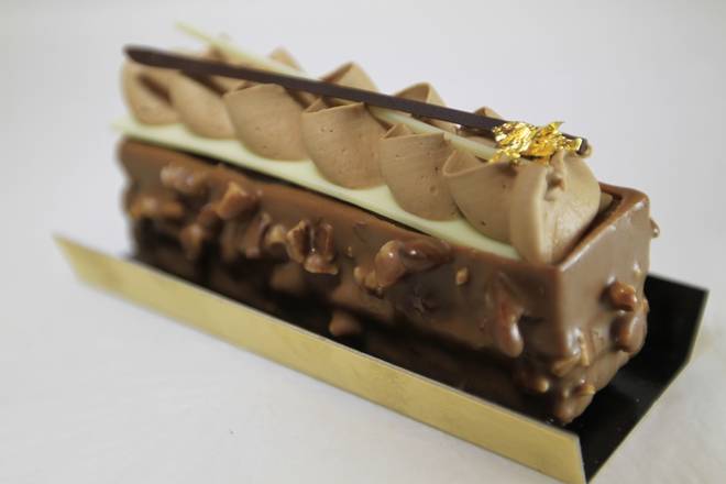 Order CHOCOFINGER food online from Bonjour store, Miami on bringmethat.com