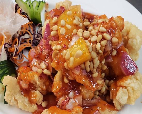 Order Flounder Filet with Sweet & Sour Sauce 酸辣松子魚 food online from Jin Ding Restaurant store, Bryn Mawr on bringmethat.com
