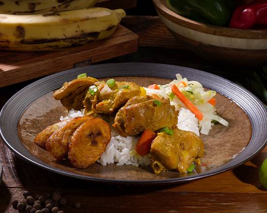 Order Curried Chicken Meal food online from Golden Krust store, Pine Hills on bringmethat.com