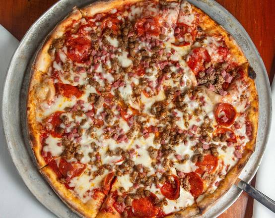Order Meat Deluxe Pizza food online from King's Pizza store, Daytona Beach on bringmethat.com