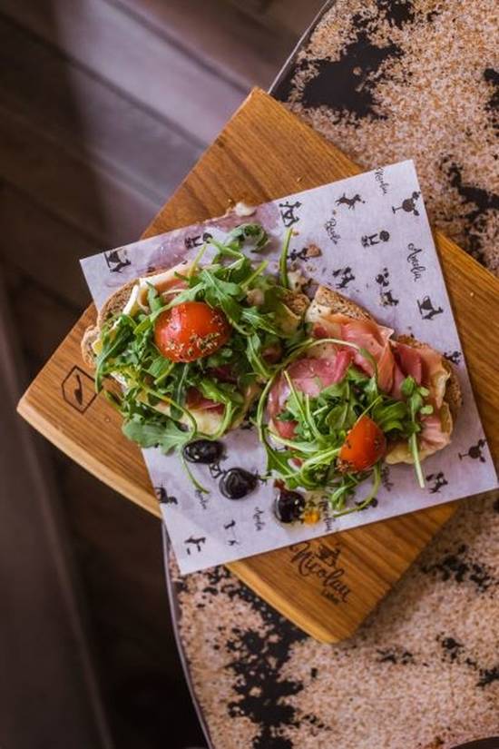 Tosta aberta