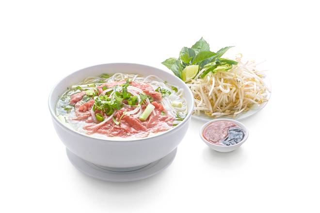 Order Eye Round Steak and Soft Tendon (Tái and Gân) food online from Pho Hai Duong store, Annandale on bringmethat.com