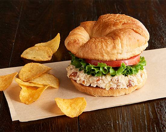 Order Shelley's Deli Chick (650 cal) food online from Jasons Deli store, Murfreesboro on bringmethat.com