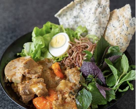 Order Mì Quãng food online from Quan Mii Fountain Valley store, Fountain Valley on bringmethat.com