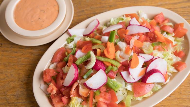Order Dinner Salad food online from Roscoe House Of Chicken & Waffles store, Long Beach on bringmethat.com