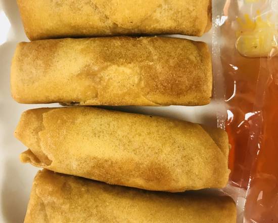 Order Vegetable Spring Roll (4 pcs) food online from Auntie Lee store, CHAMPAIGN on bringmethat.com