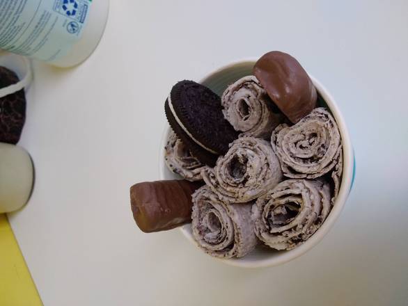 Order Cookie Monster Ice Cream food online from Lisa Rolled Ice Cream store, Birmingham on bringmethat.com
