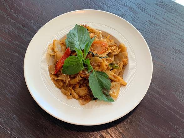 Order Drunken Noodle food online from Kare Thai Bistro store, New York on bringmethat.com