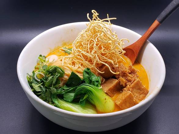 Order Kao Soi Curry Noodles Soup food online from Siam Rice store, Miami on bringmethat.com