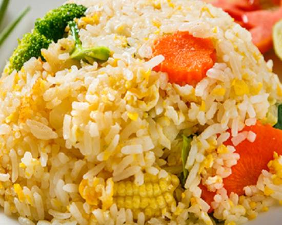Order Vegetarian Fried Rice food online from Topthai Kitchen store, Lincoln on bringmethat.com