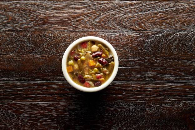 Order Bowl Organic Garden Vegetable Soup (V) (120 cal) food online from Jason Deli store, Decatur on bringmethat.com