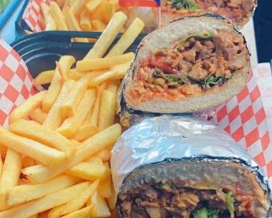 Order Chicken Sandwich food online from VenPaca Food Truck store, Melbourne on bringmethat.com