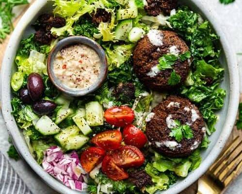 Order Falafel salad food online from Yumze Food store, Far Rockaway on bringmethat.com