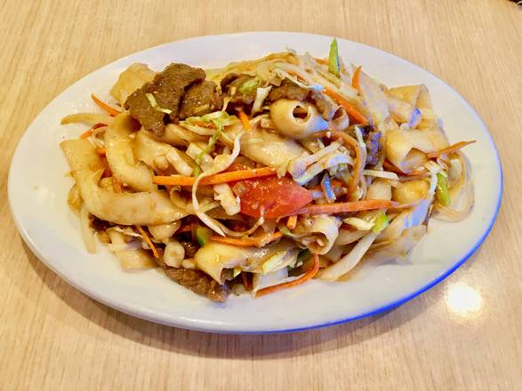 Order Cumin Beef Fried Sliced Noodle(孜然牛肉炒刀削） food online from Green China Grill store, San Diego on bringmethat.com