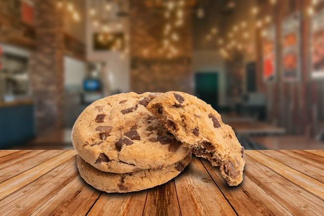 Order Chocolate Chip Cookie food online from Capriotti store, Grand Rapids on bringmethat.com