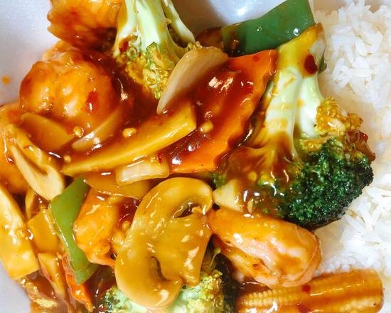 Order Szechuan Shrimp food online from New Golden House store, Philadelphia on bringmethat.com