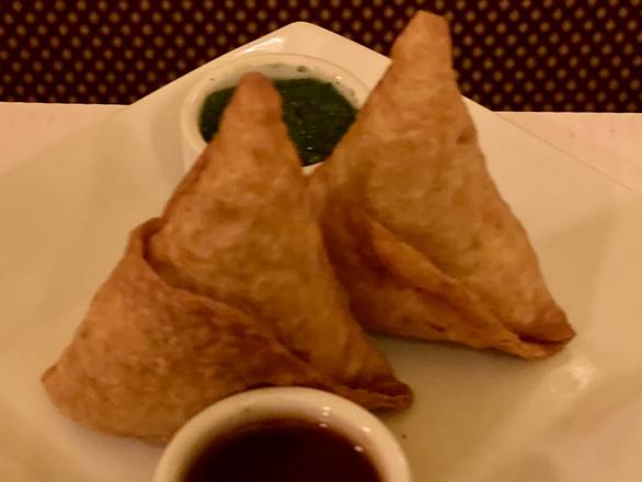 Order Chicken Samosa food online from Crown Of India Tandoori Restaurant store, Los Angeles on bringmethat.com