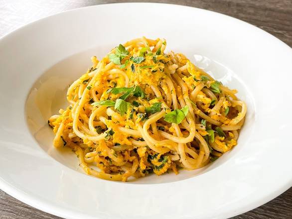 Order Pasta Mama food online from Hugo Restaurant store, Studio City on bringmethat.com