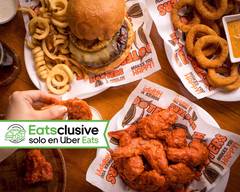 Hooters (Antenas Xochimilco)